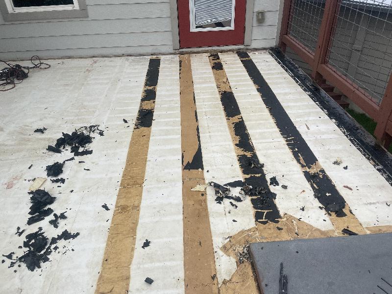 The original deck had window seal under each sleeper for additional protection of the membrane. 