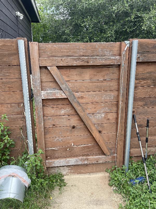 Cable brace needs to be re-attatched 
