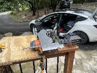 I don't have a table saw with me, so I improvised with my circular saw. 