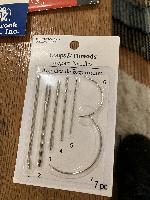 Upholstery needles